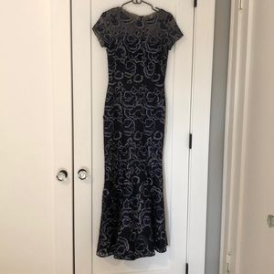 Navy/blue David Meister gown
